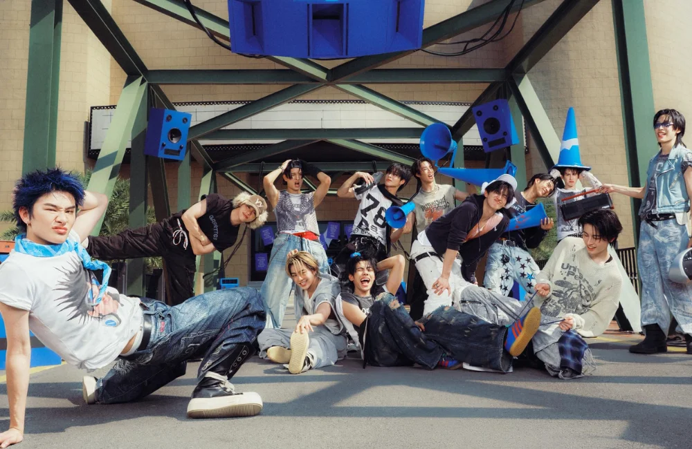 BUS because of you i shine